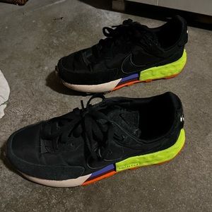 Women’s Nike sneakers